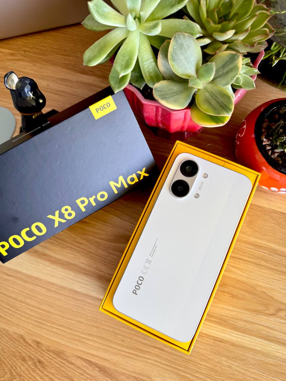 POCO X8 Pro Max
