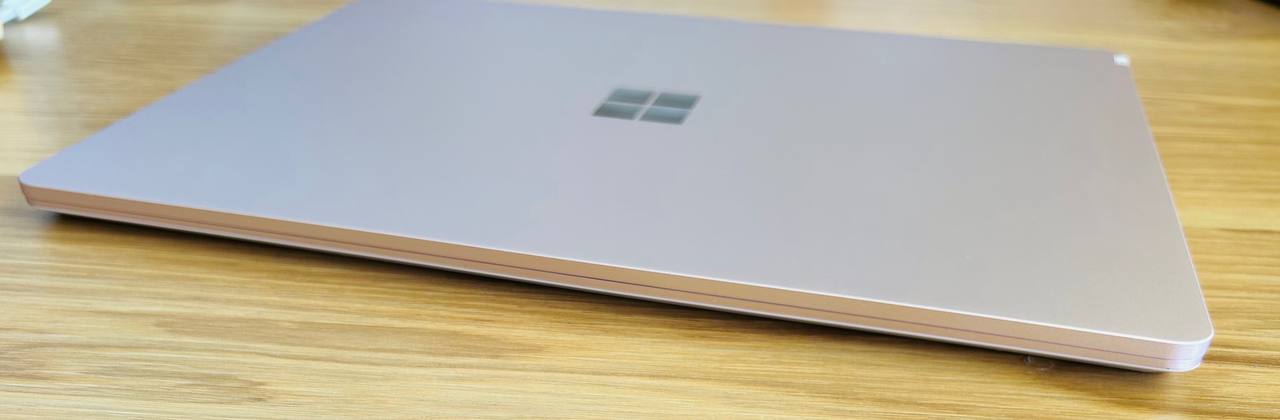 Surface Laptop Go (Gold)