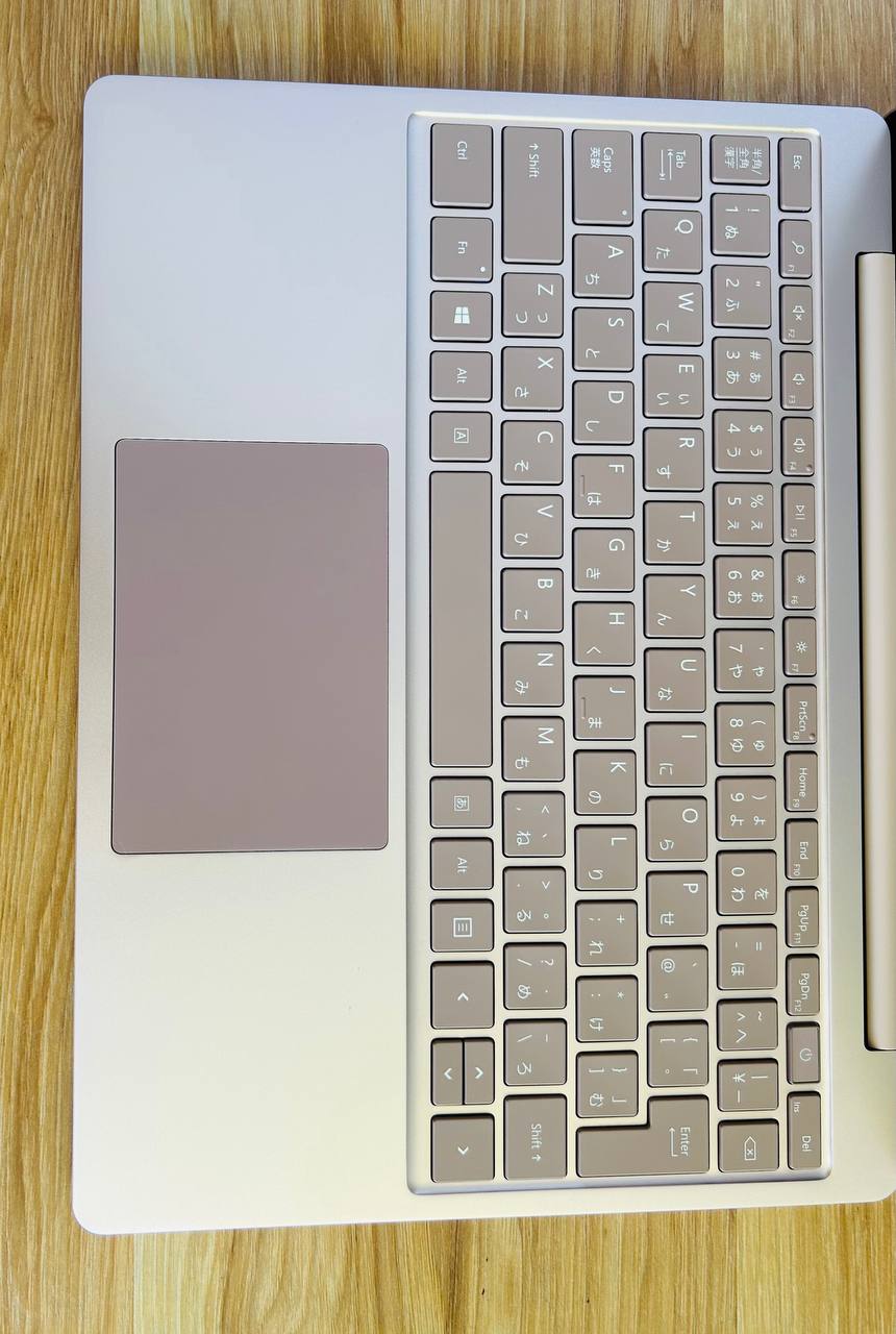 Surface Laptop Go (Gold)