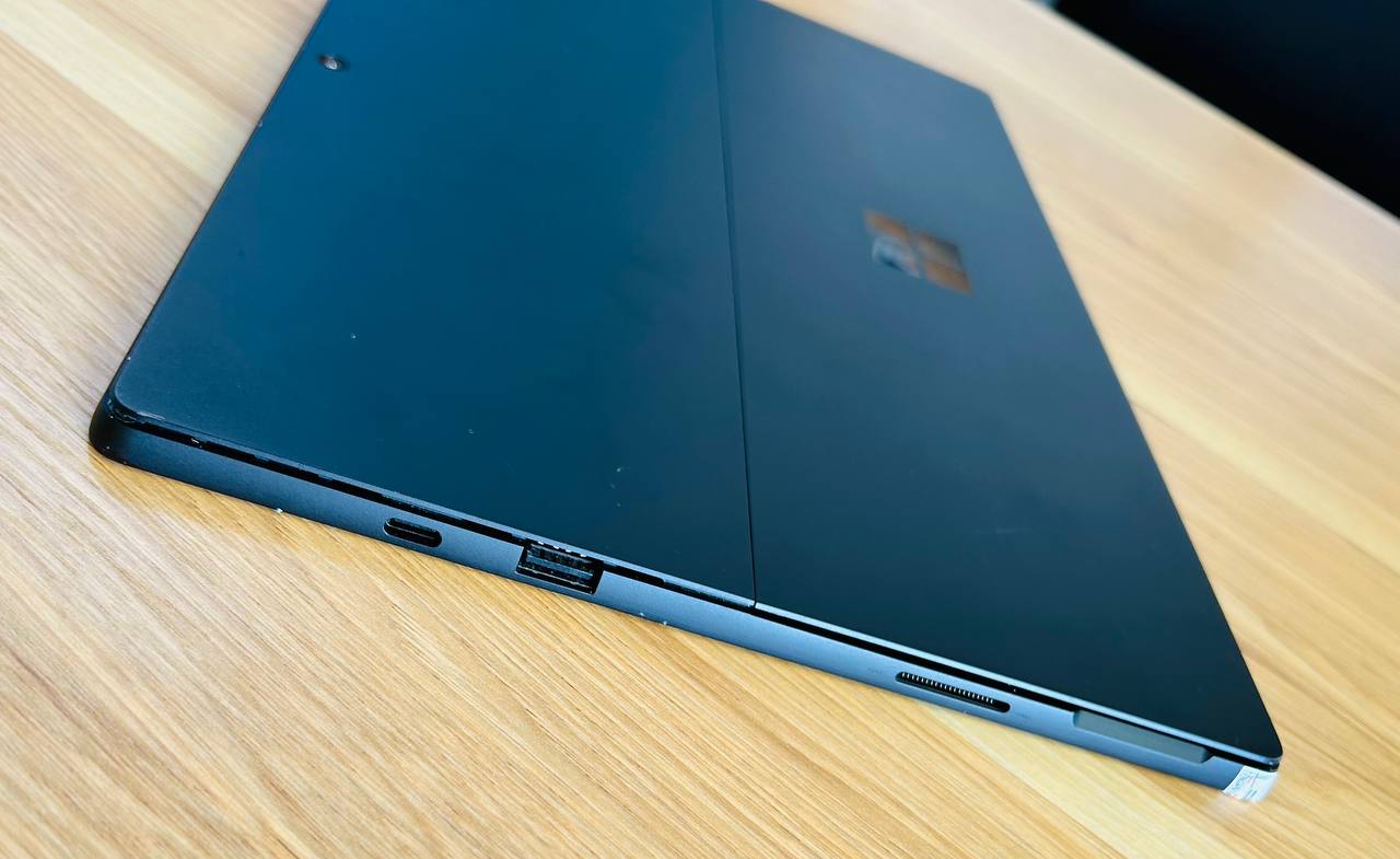 Surface Pro 7 