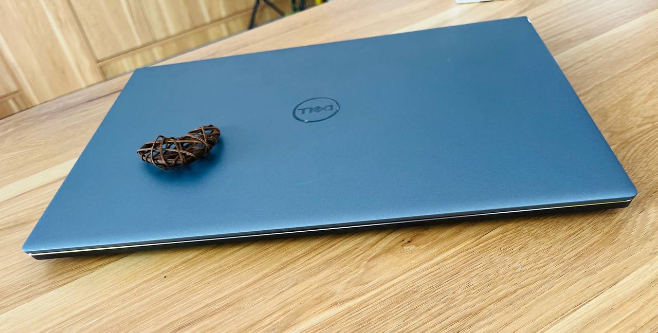Dell Inspiron 16 Plus 7610