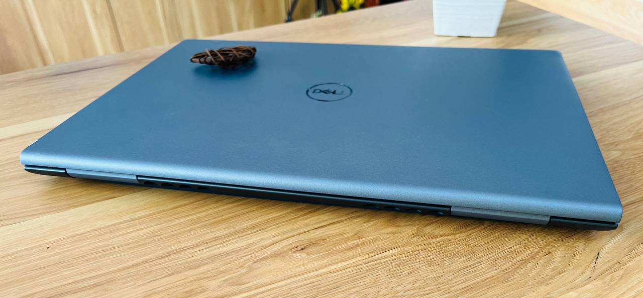 Dell Inspiron 16 Plus 7610