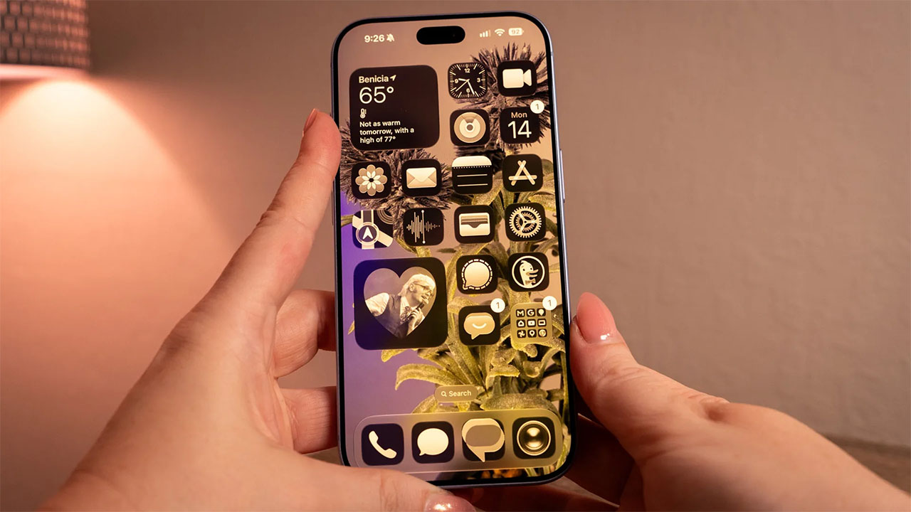 Trên tay iPhone 18 Pro chính thức: Khẩu độ biến thiên đỉnh cao, chip A20 Pro 2nm và giá bán từ 38.99 triệu đồng