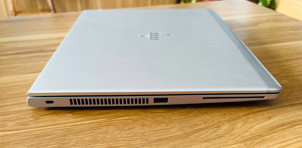 HP Elitebook 830 G6