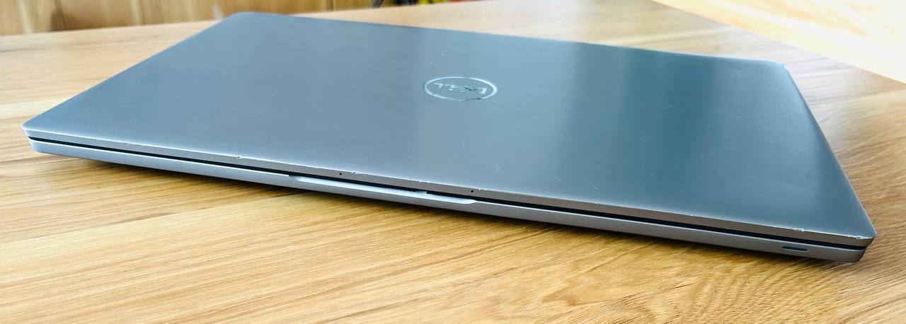 Laptop Dell Latitude 7420