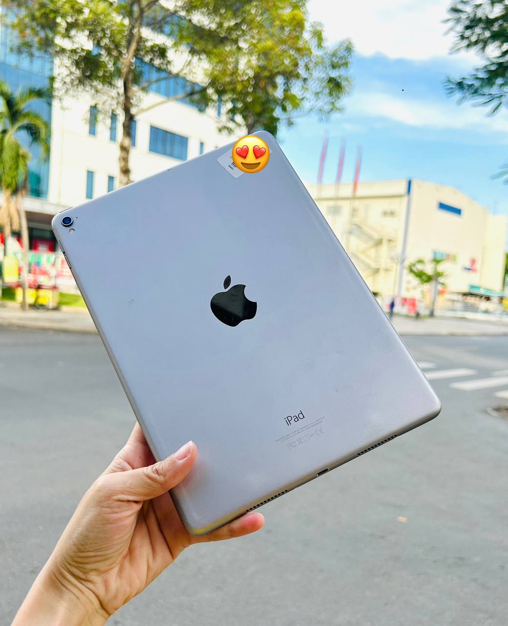 iPad Pro 9.7