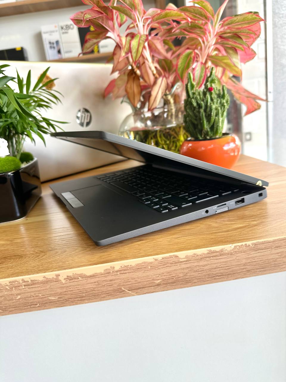 Dell Latitude 7400