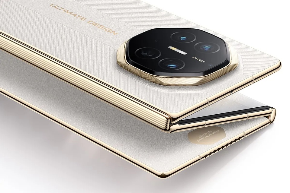 Huawei ra mắt smartphone gập ba mới