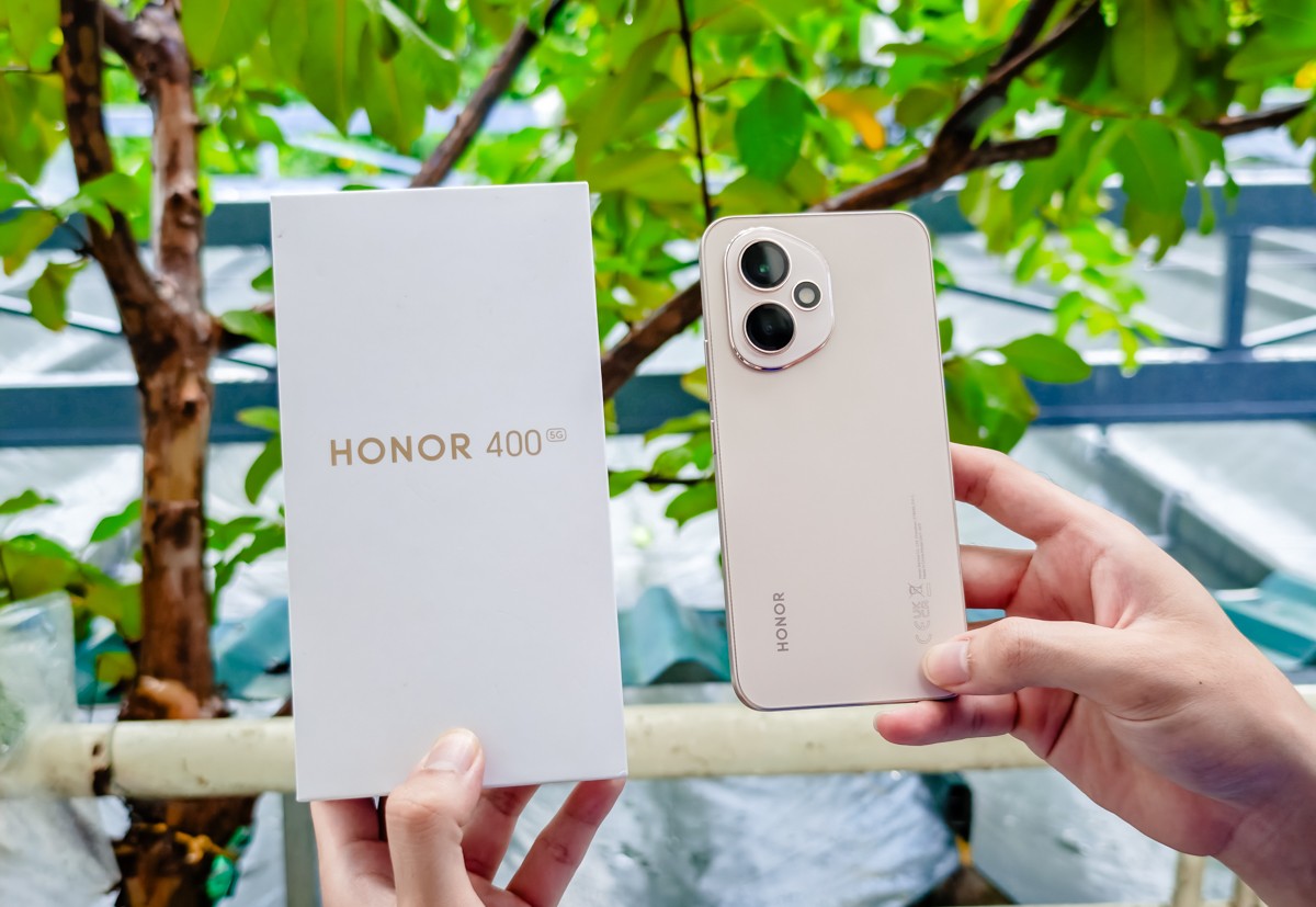 Trên tay Honor 400 5G: Camera AI 200MP ấn tượng, pin khủng 6000mAh, giá 11.9 triệu đồng
